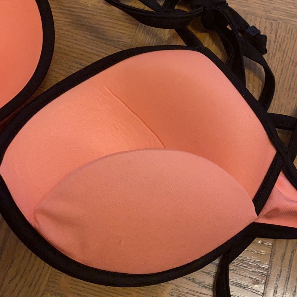 Triangle push up bikini top - Picture 2 of 2